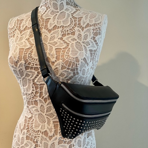 New still nordic crossbody leather bag org $399 - Picture 2 of 16